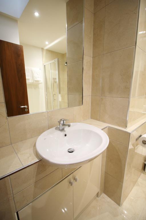 O'Connell Bridge Apartments Dublino Esterno foto